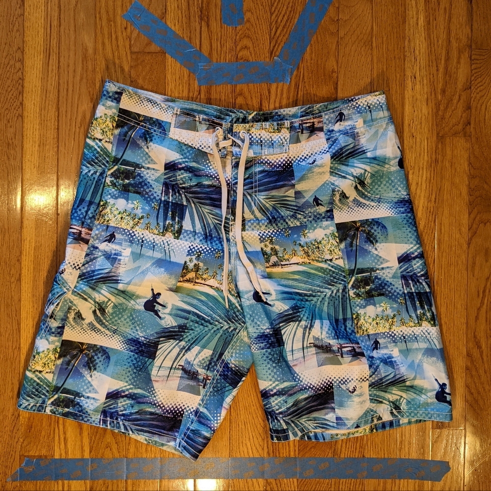 Men's Board Shorts Size 36 Surfers Palm Trees Beach Graphics